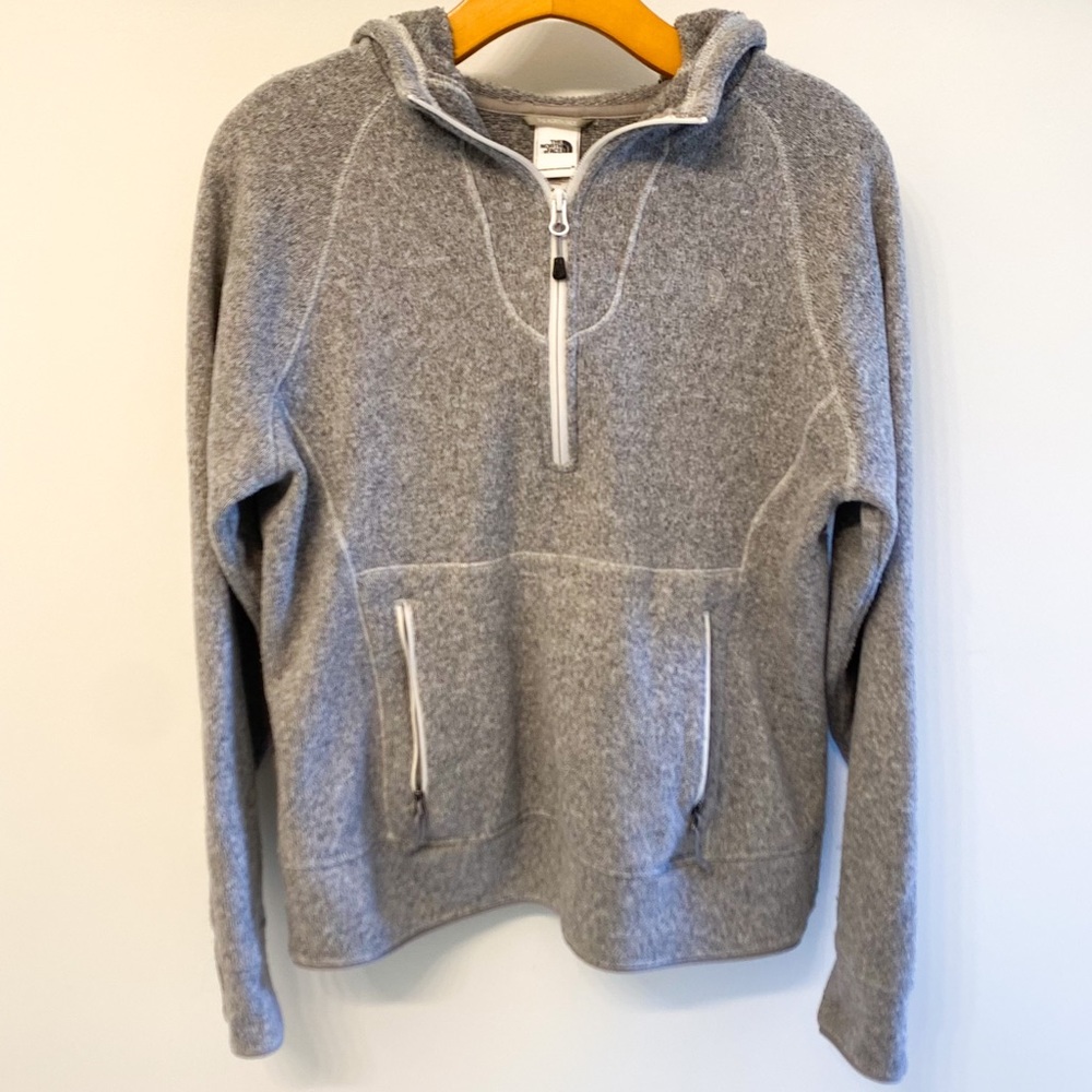 The North Face Hooded Pullover | Size Medium
